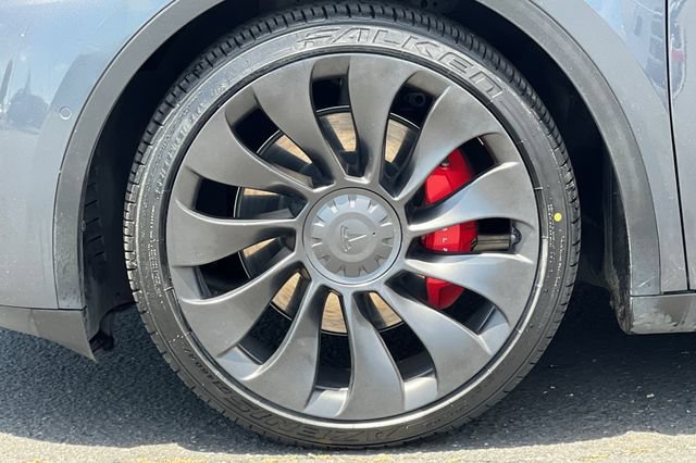 Used 2022 Tesla Model Y Performance AWD/4WD image 28