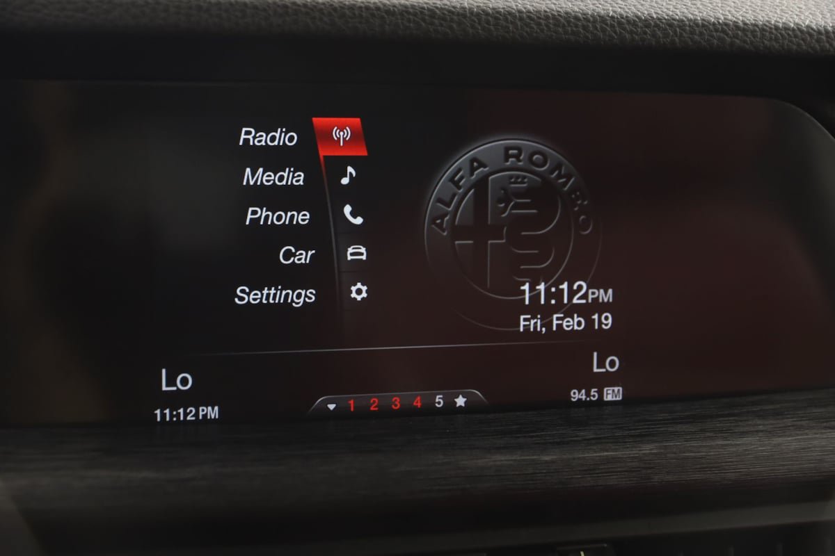 Used 2019 Alfa Romeo Stelvio w/ Nero Edizione RWD image 29