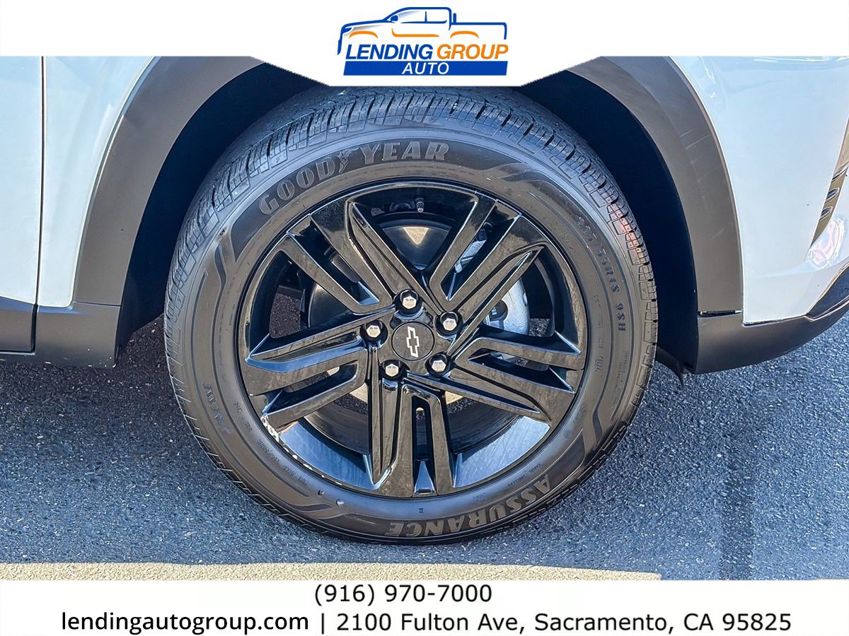 Used 2025 Chevrolet Trax ACTIV w/ Driver Confidence Package FWD image 9