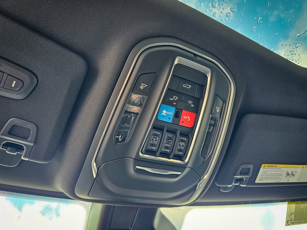 New 2026 Jeep Grand Cherokee Limited image 33