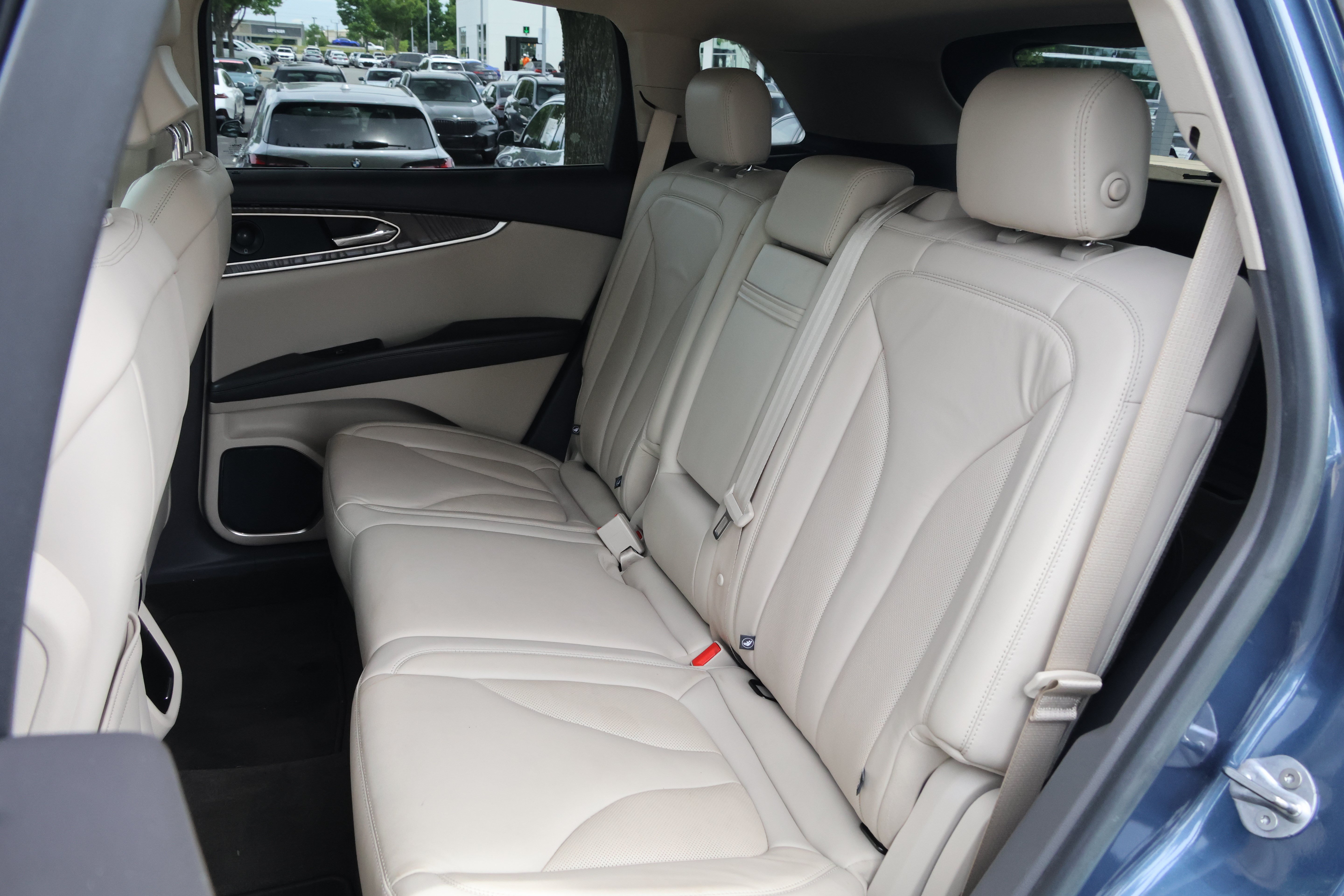 Used 2019 Lincoln Nautilus Select FWD image 32
