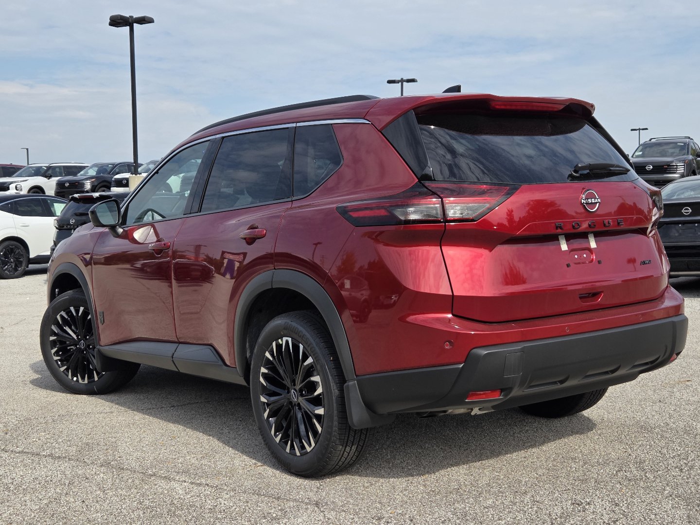 New 2026 Nissan Rogue Dark Armor AWD/4WD image 17