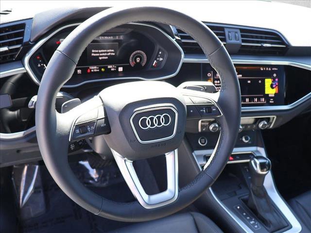 Used 2023 Audi Q3 2.0T Premium Plus w/ Premium Plus Package AWD/4WD image 14