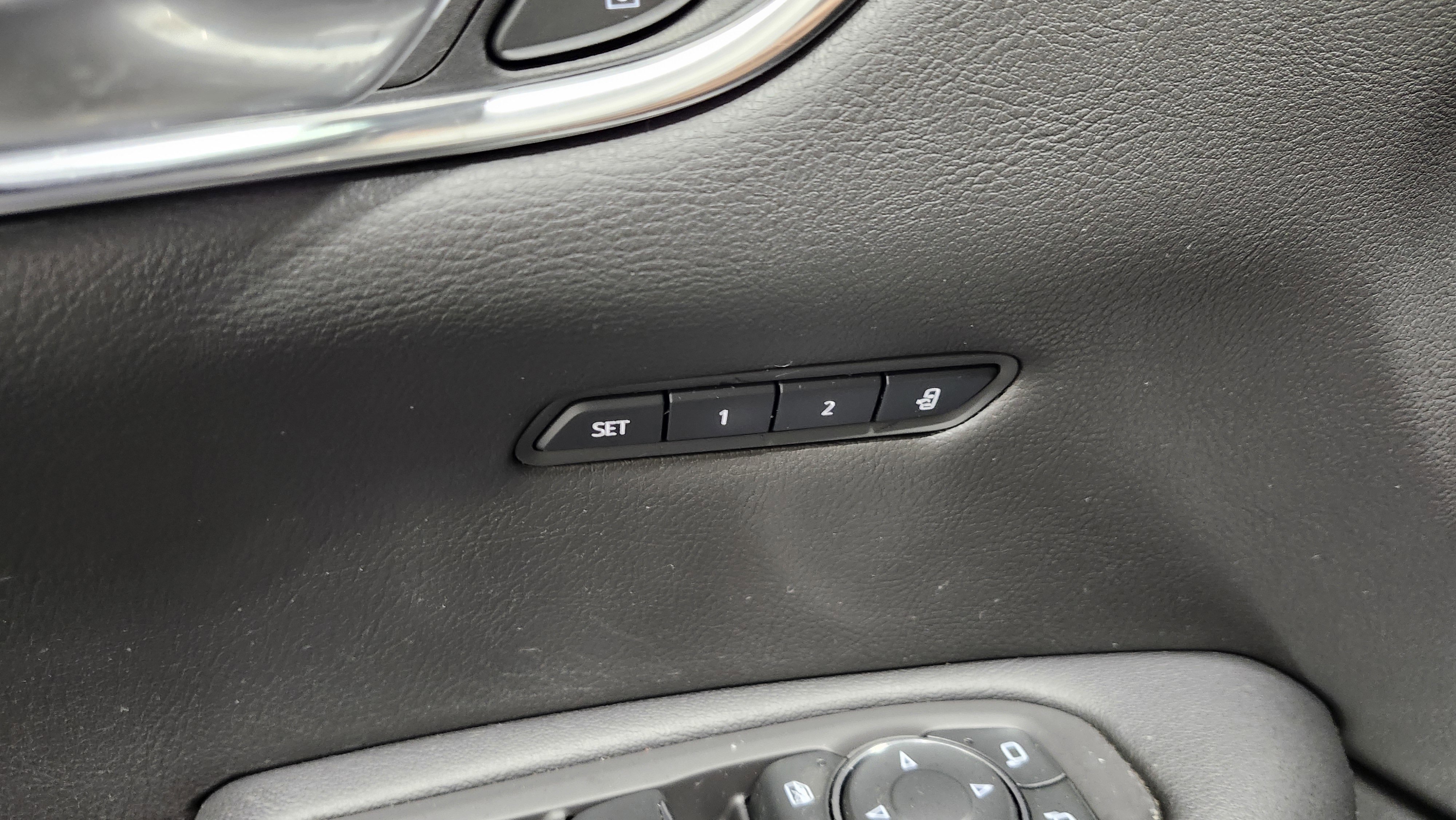 Used 2020 Cadillac XT5 Premium Luxury image 28