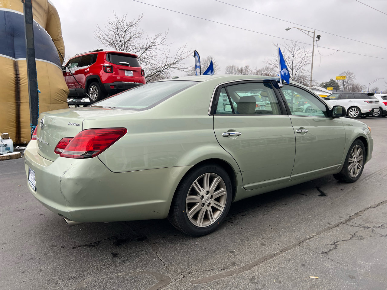 Used 2009 Toyota Avalon Limited image 6