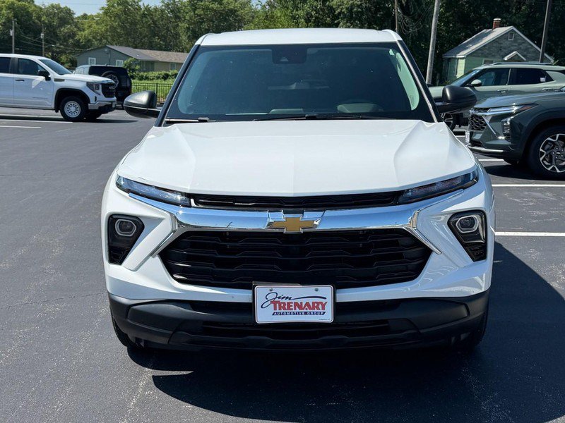 Used 2025 Chevrolet TrailBlazer LS w/ LS Convenience Package FWD image 9