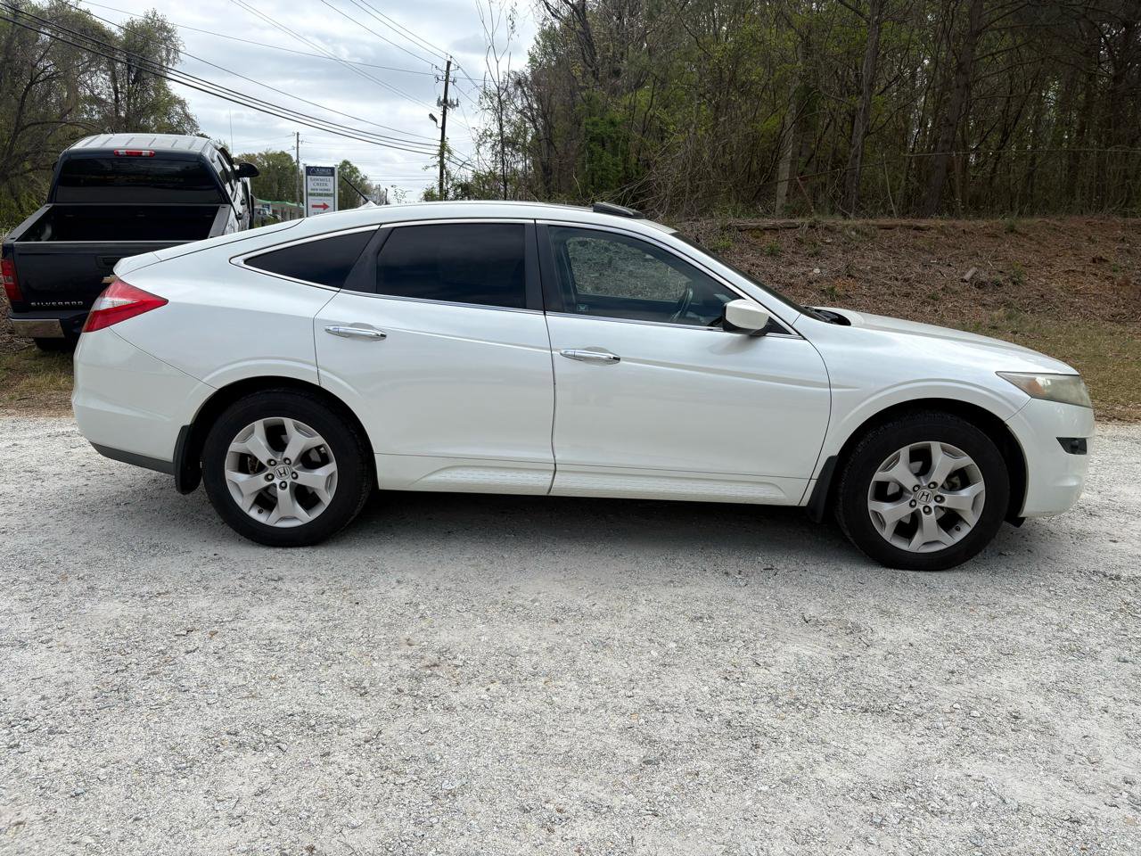 Used 2012 Honda Crosstour EX-L image 2