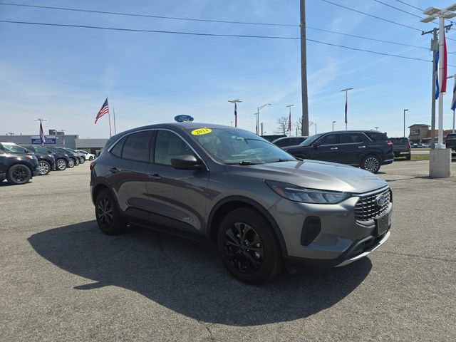 Used 2024 Ford Escape Active w/ Tech Pack #1 image 3