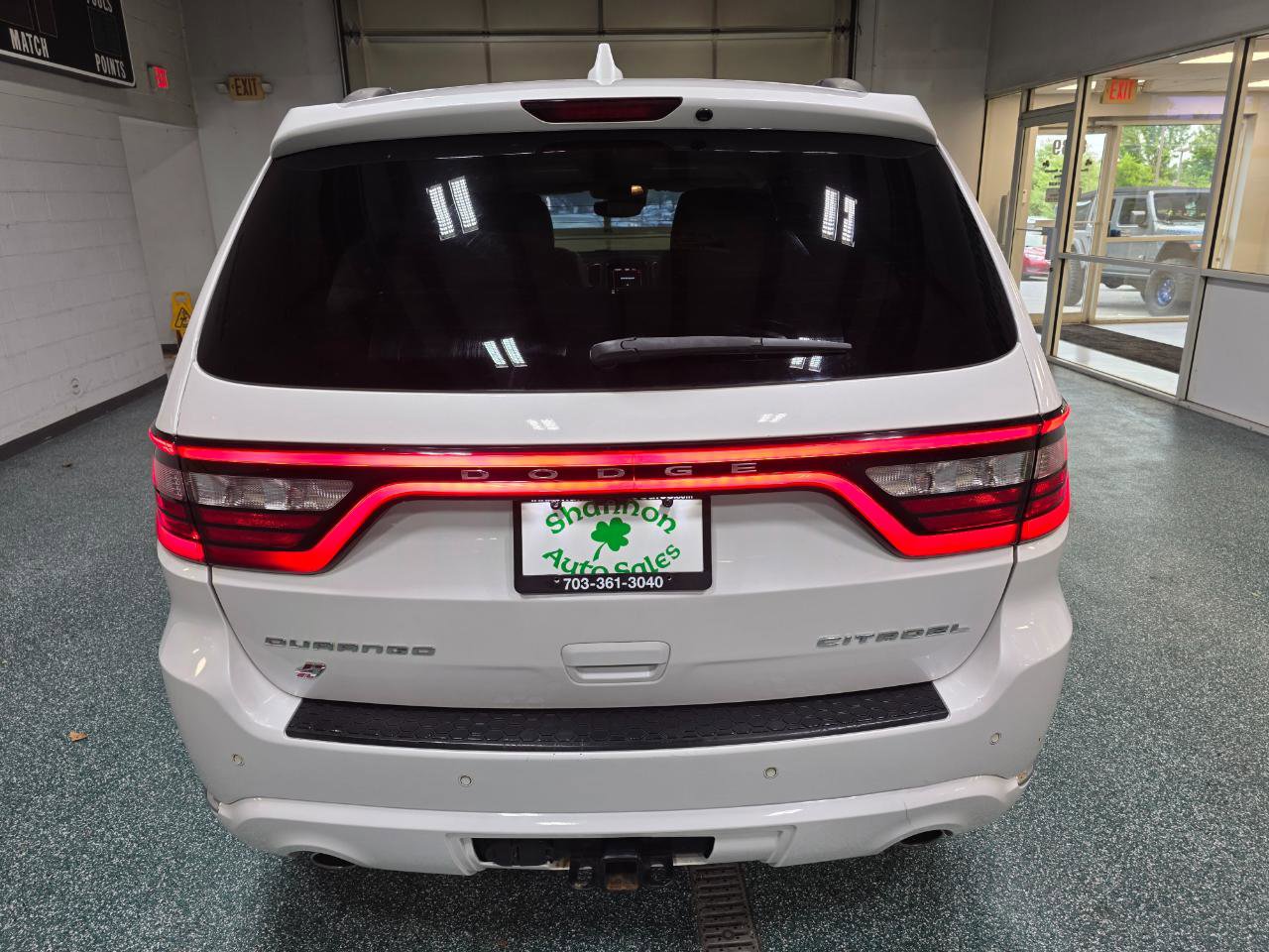 Used 2018 Dodge Durango Citadel w/ Technology Group AWD/4WD image 8
