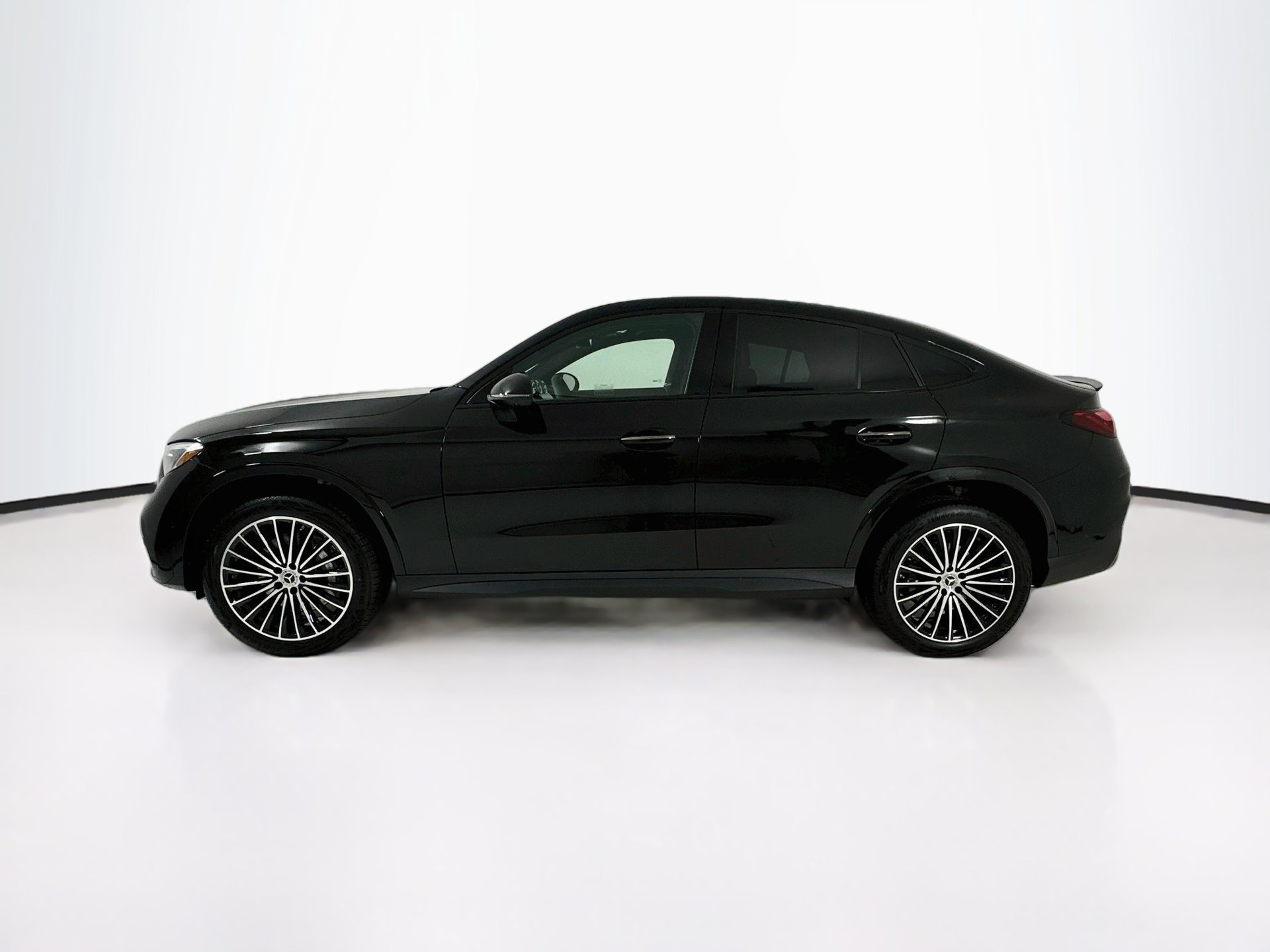 New 2027 Mercedes-Benz GLC 300 4MATIC image 5