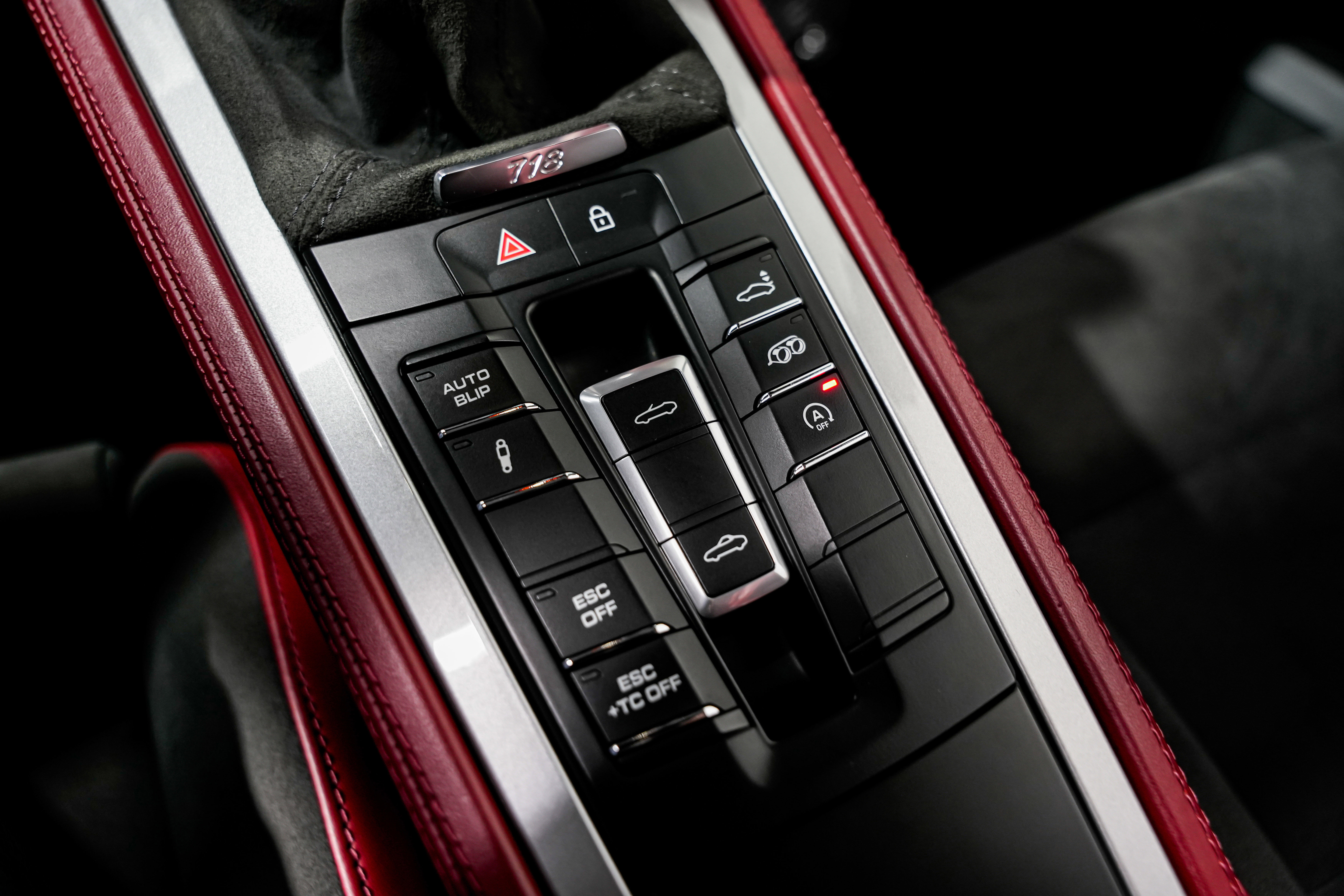 Used 2022 Porsche 718 Boxster Spyder image 15