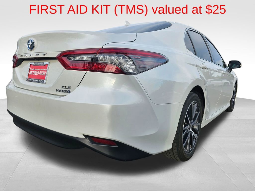Used 2021 Toyota Camry XLE w/ Navigation Upgrade Package FWD image 11