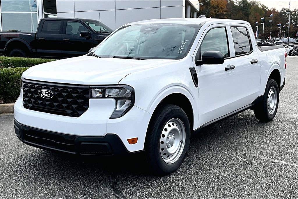 New 2025 Ford Maverick XL w/ Equipment Group 101A image 2