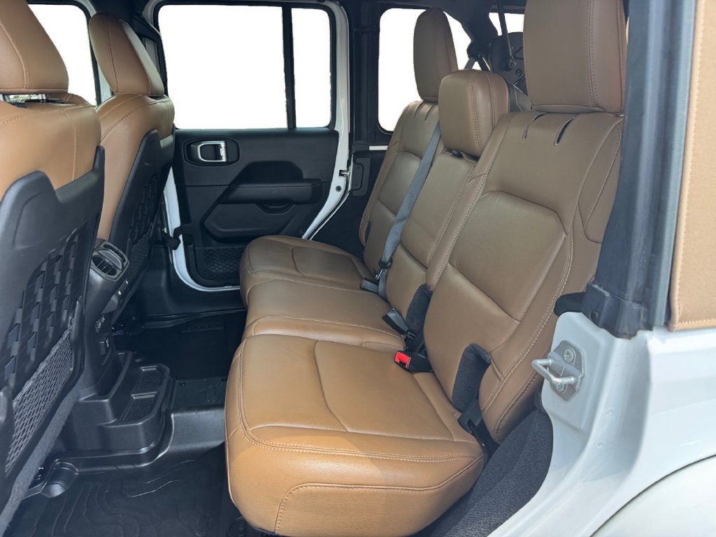 Used 2020 Jeep Wrangler Unlimited Rubicon AWD/4WD image 15
