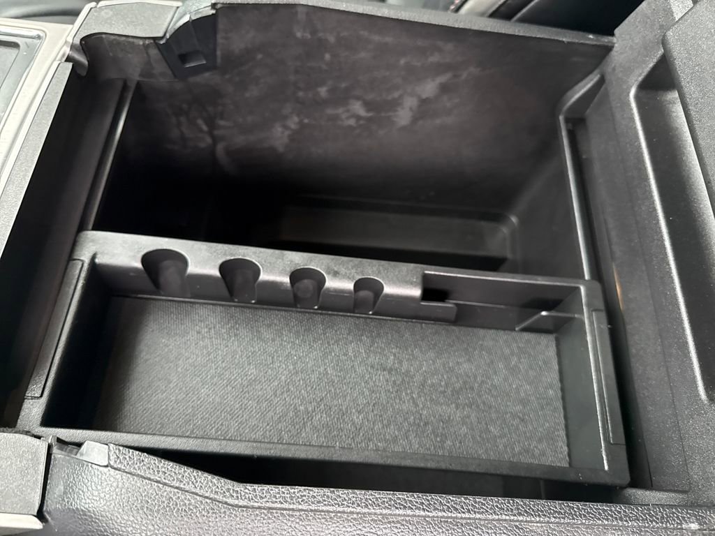 Used 2019 Ford F150 Platinum w/ Equipment Group 701A Luxury image 14