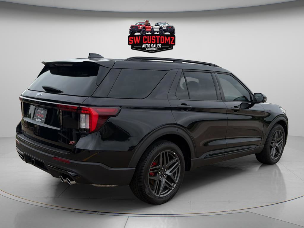 Used 2026 Ford Explorer ST AWD/4WD image 7