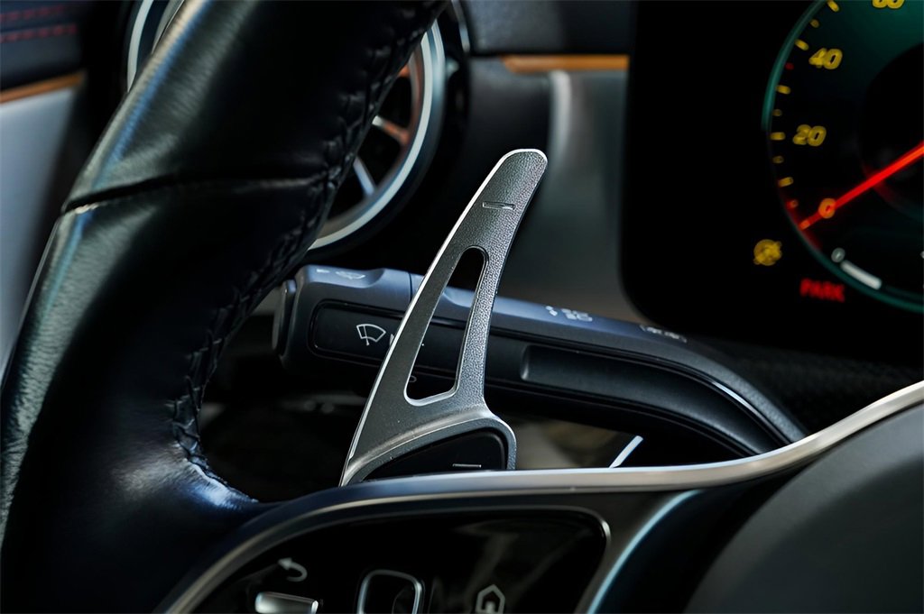 Used 2023 Mercedes-Benz CLA 250 4MATIC image 32