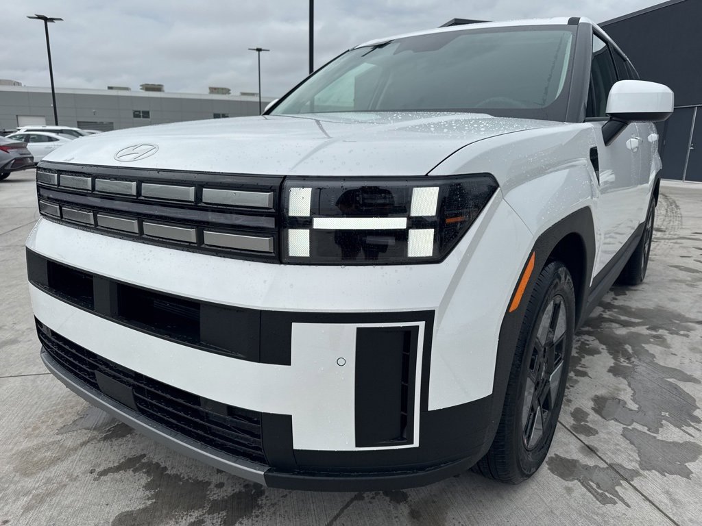 New 2026 Hyundai Santa Fe SE image 1