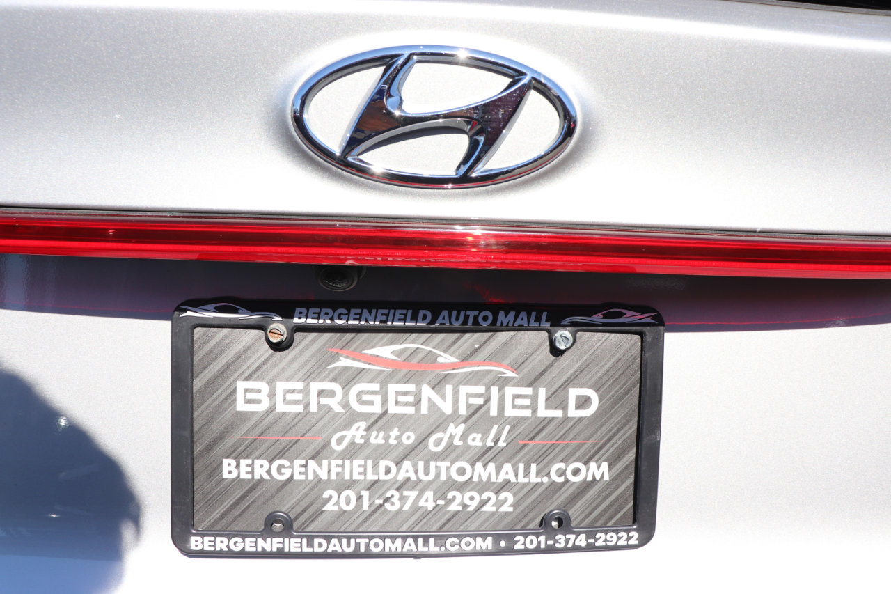 Used 2023 Hyundai Santa Fe SEL Convenience image 55