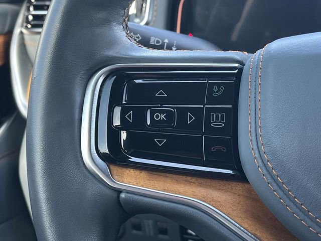 Used 2022 Jeep Grand Wagoneer Series II image 28