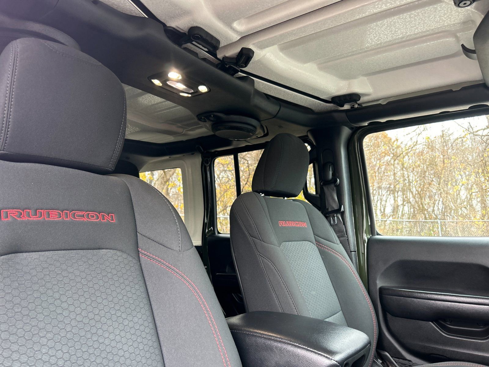 Used 2021 Jeep Wrangler Unlimited Rubicon w/ Steel Bumper Group image 18