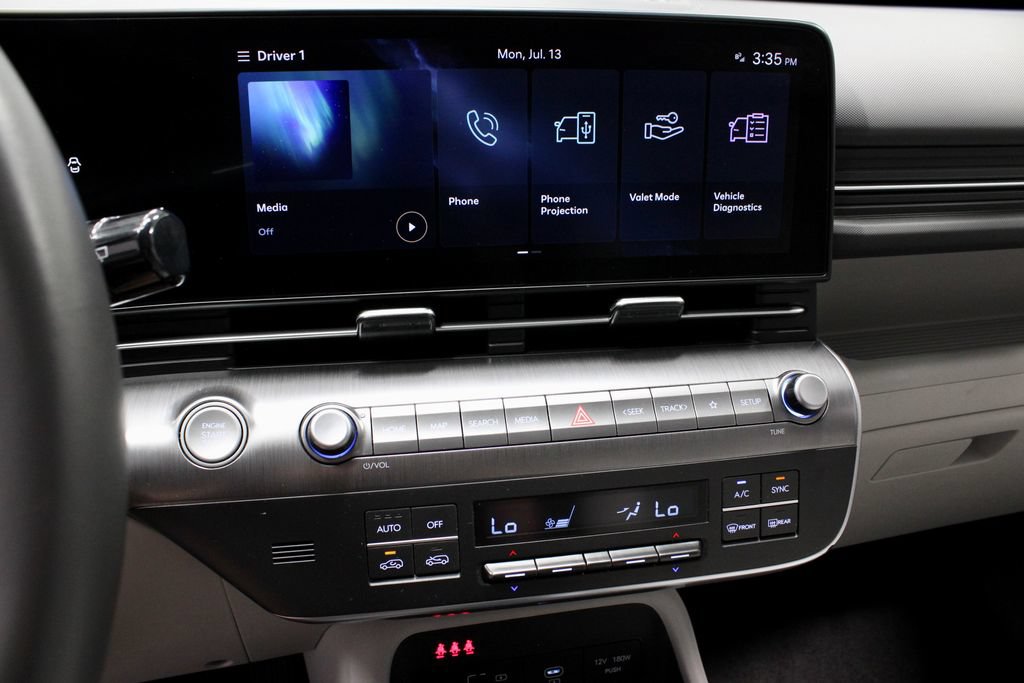 Certified 2025 Hyundai Kona SEL FWD image 33