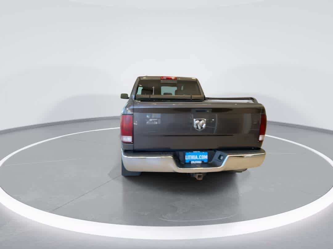 Used 2017 RAM 1500 Classic SLT AWD/4WD image 7