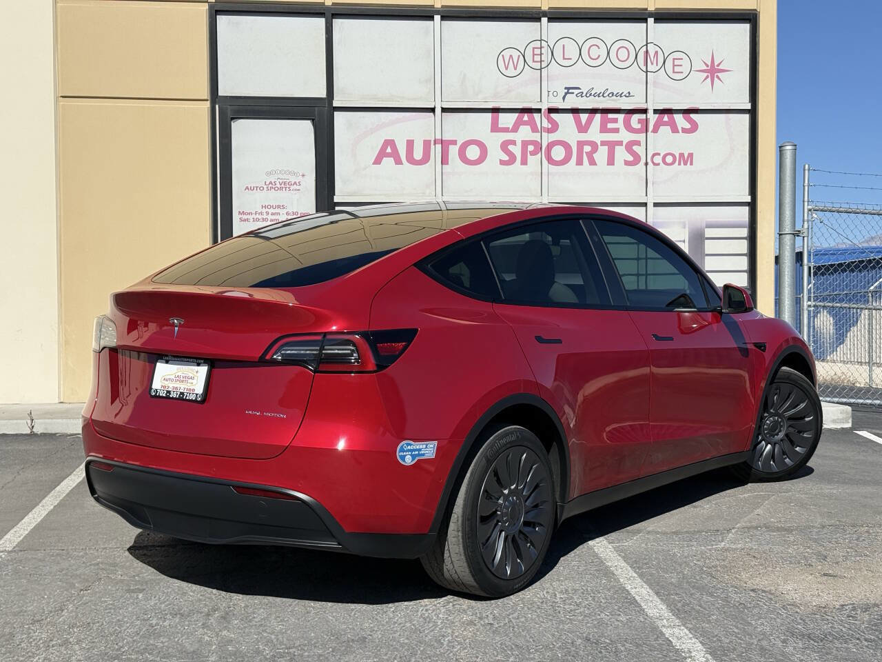 Used 2021 Tesla Model Y Long Range AWD/4WD image 7