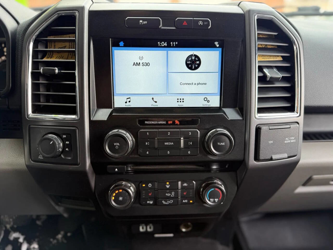 Used 2016 Ford F150 XLT w/ Equipment Group 302A Luxury AWD/4WD image 23