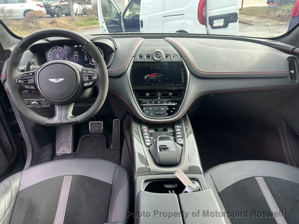 Used 2023 Aston Martin DBX image 29
