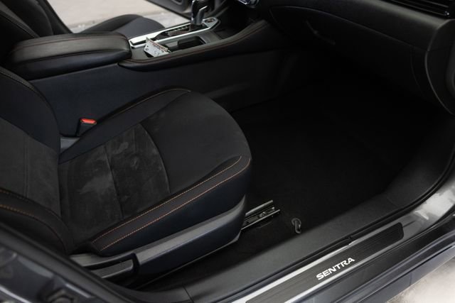 Used 2022 Nissan Sentra SR w/ Trunk Package image 20