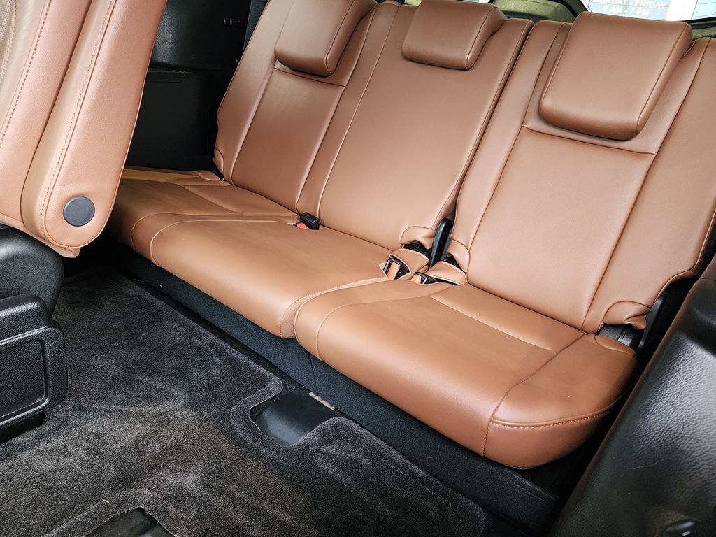 Used 2019 Toyota Highlander Limited FWD image 15