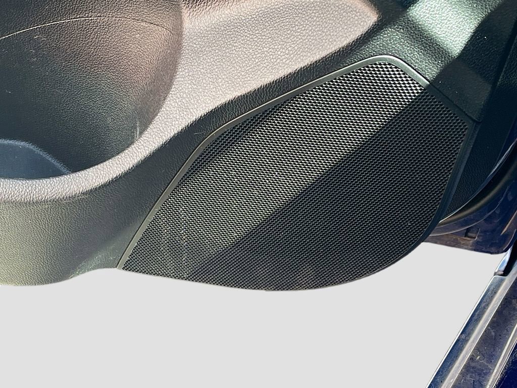 Used 2014 Chevrolet Sonic LT FWD image 17