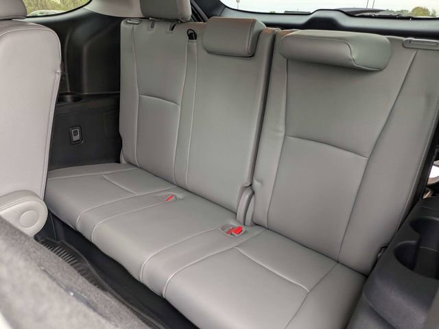 Used 2021 Toyota Highlander Platinum image 15