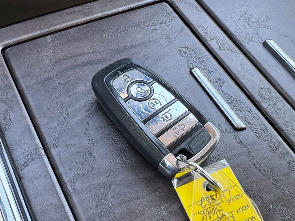 Used 2021 Lincoln Navigator Reserve w/ Luxury Package image 40