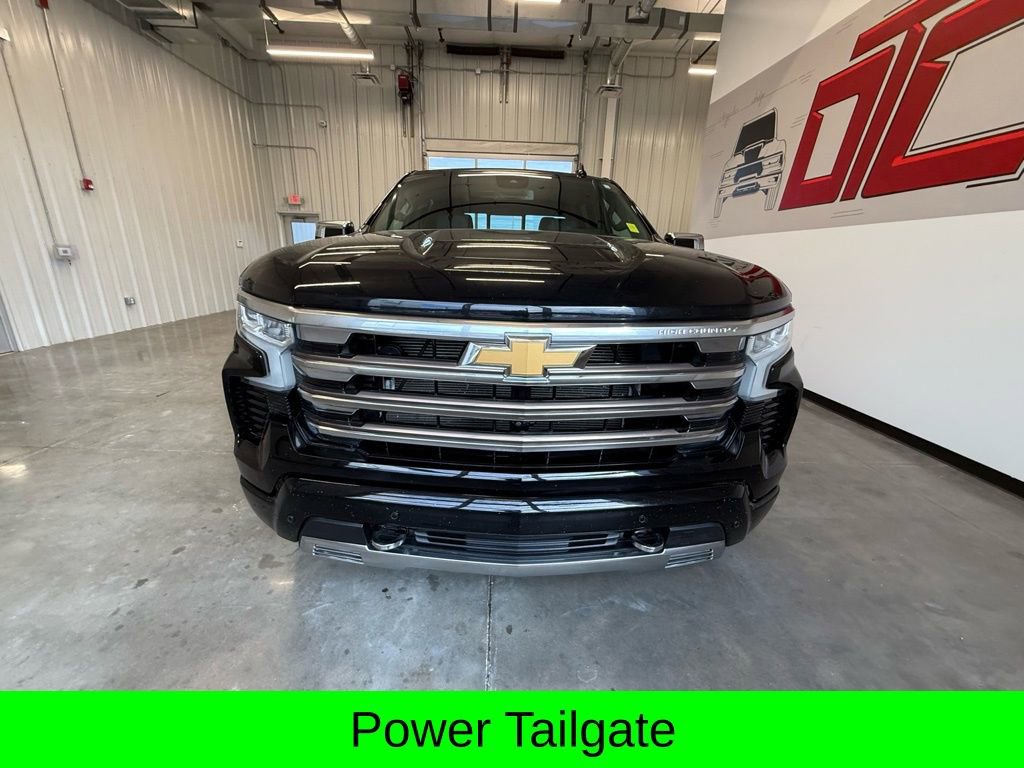 Used 2022 Chevrolet Silverado 1500 High Country w/ Max Trailering Package image 10
