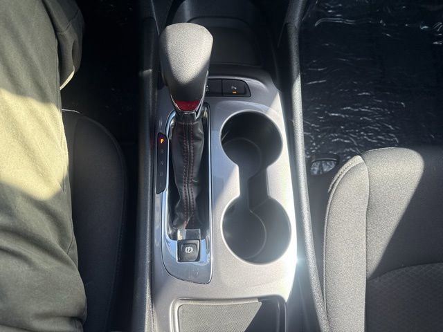 Used 2025 Chevrolet Malibu RS FWD image 18