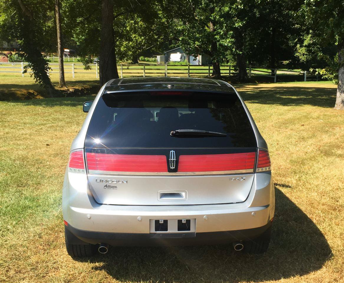 Used 2010 Lincoln MKX 2WD image 4