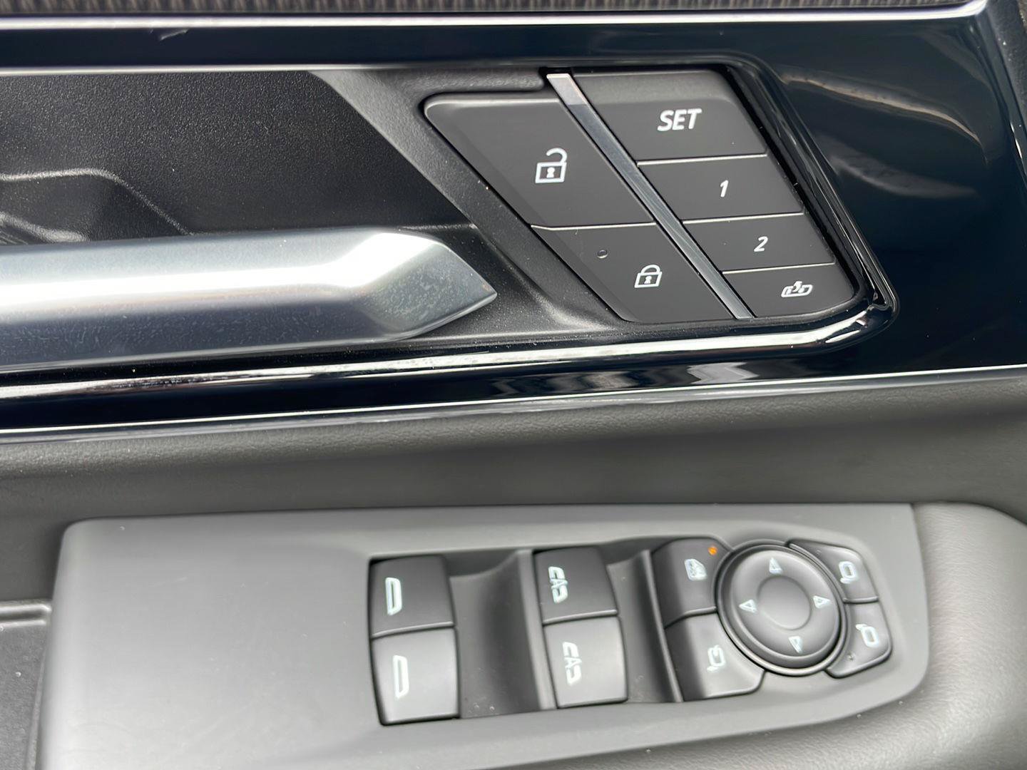 Certified 2026 GMC Yukon Elevation AWD/4WD image 17