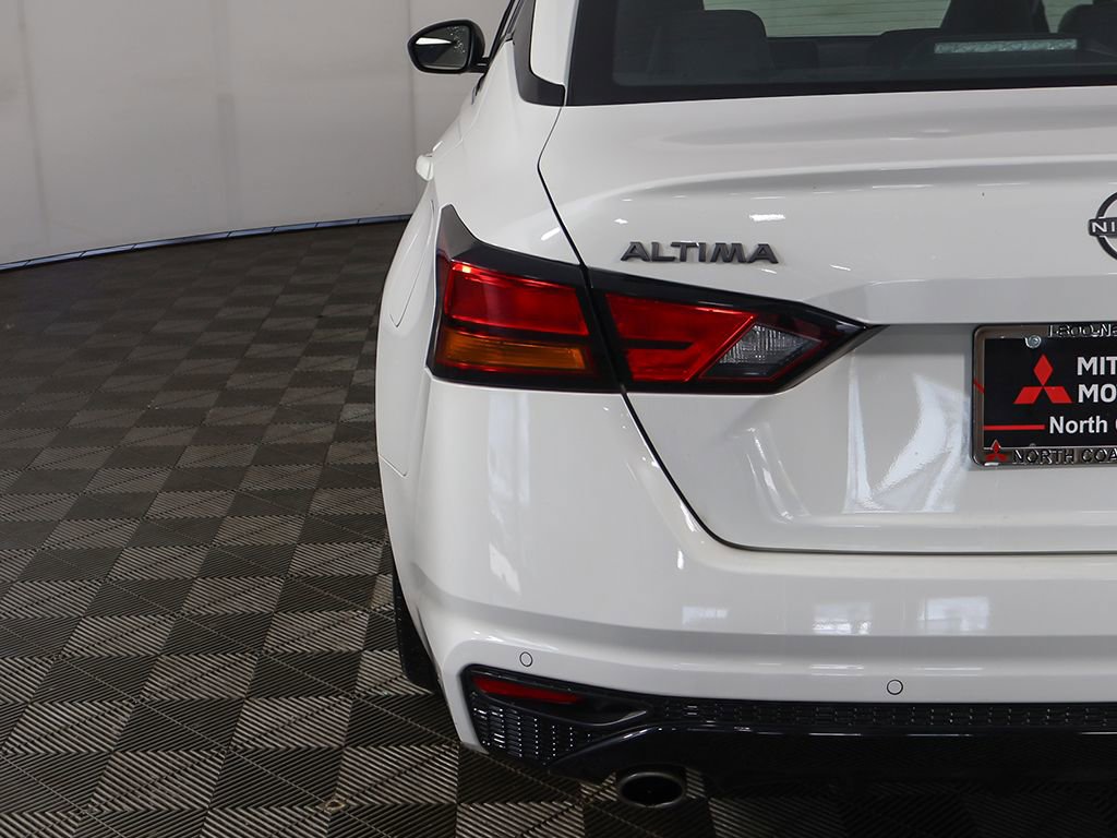 Used 2024 Nissan Altima 2.5 SR image 12