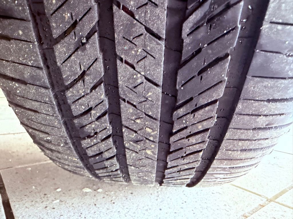 Certified 2025 Lexus NX 450h+ F Sport w/ Accessory Package (K3) image 20