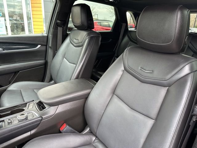 Used 2024 Cadillac XT5 Premium Luxury image 21