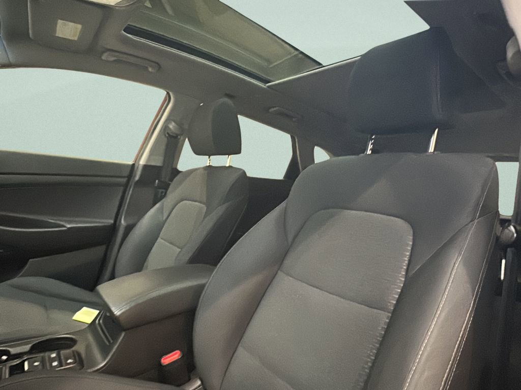 Used 2019 Hyundai Tucson Night image 9