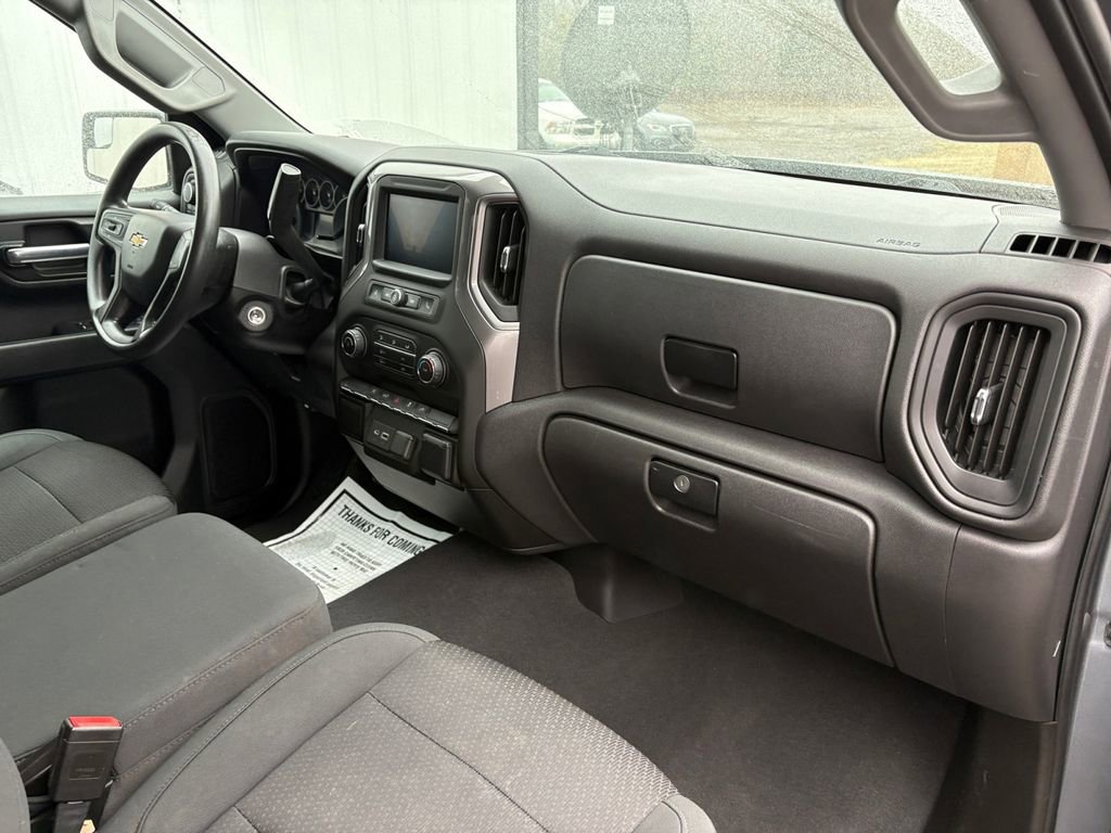 Used 2021 Chevrolet Silverado 1500 Custom w/ LPO, Dark Essentials Package image 19