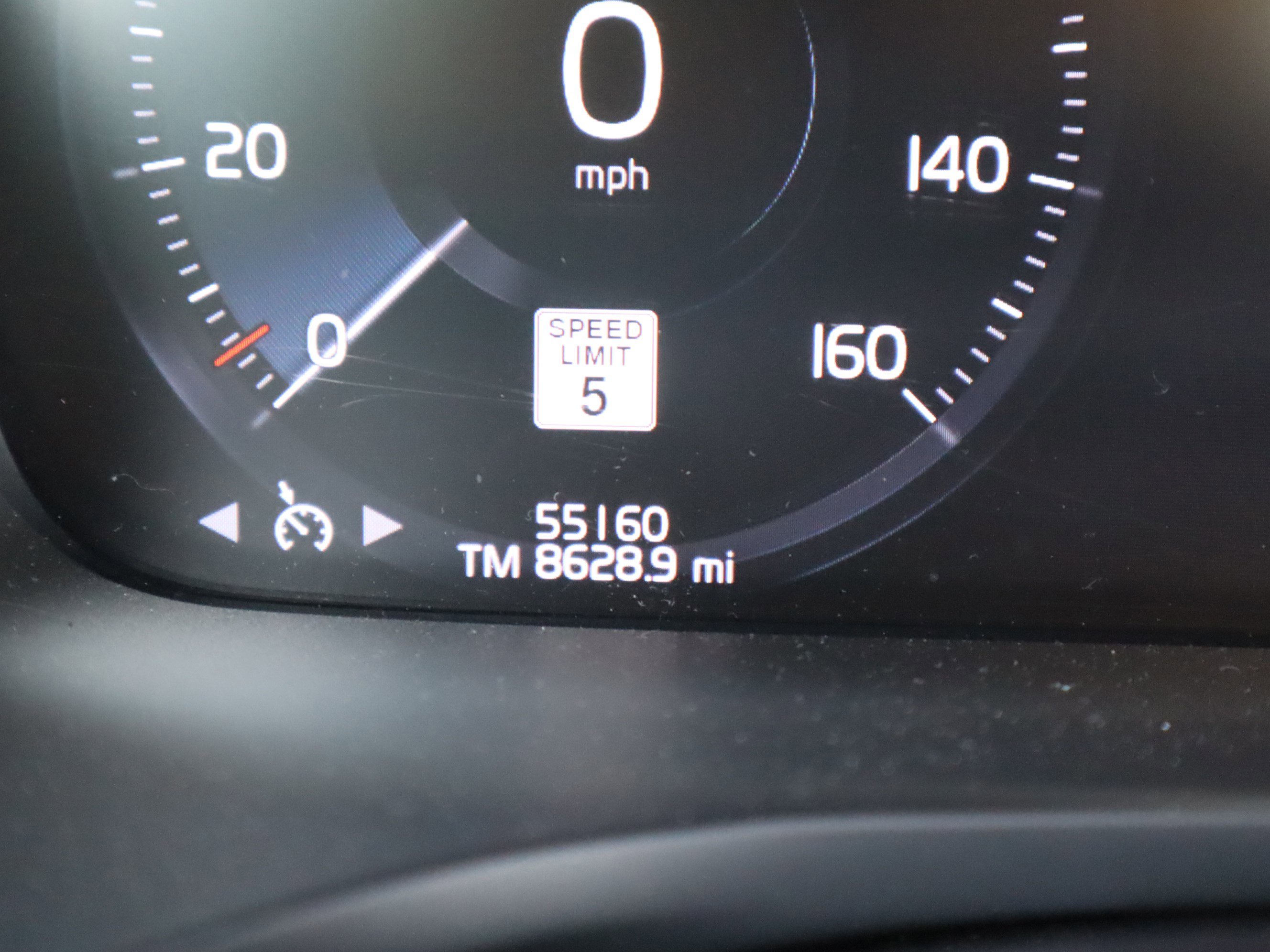 Used 2020 Volvo S60 T6 Momentum image 25