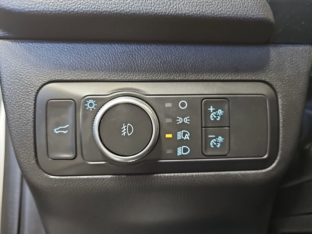 Used 2021 Ford Escape Titanium AWD/4WD image 26