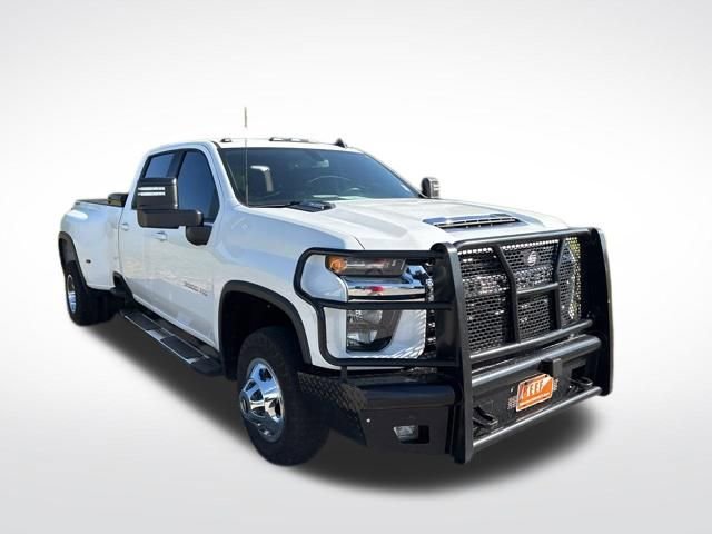 Used 2021 Chevrolet Silverado 3500 LT w/ All Star Edition AWD/4WD image 4