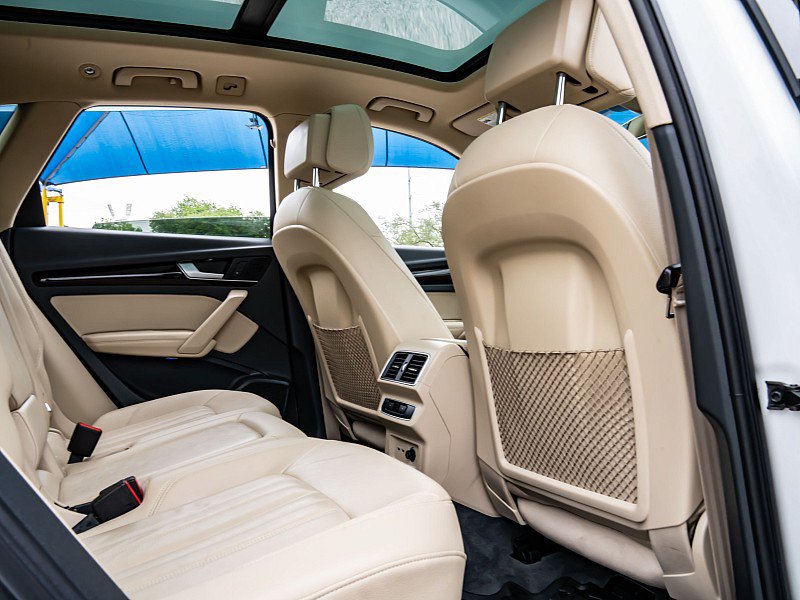 Used 2019 Audi Q5 Prestige w/ Prestige Package AWD/4WD image 23