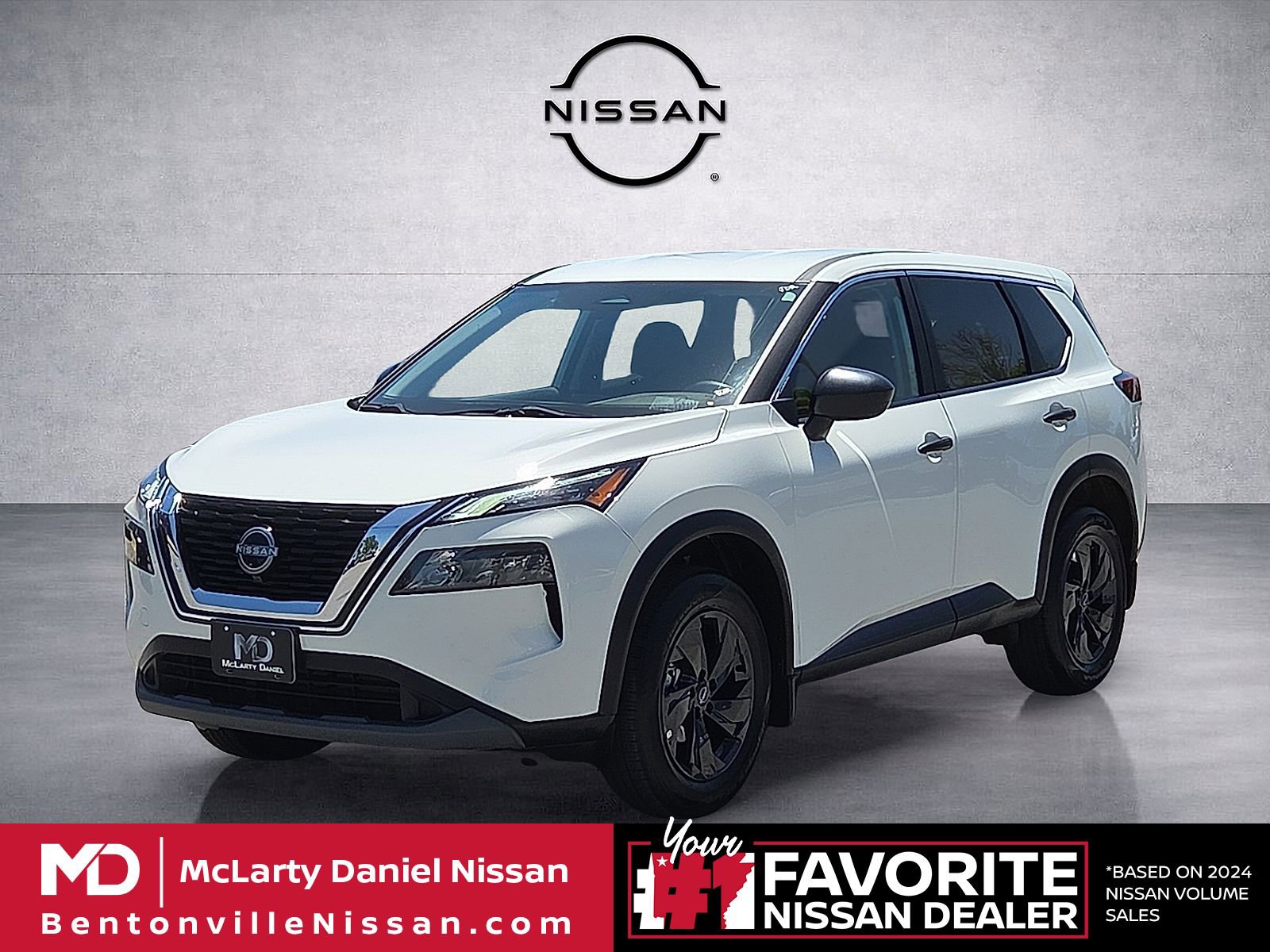 Used 2023 Nissan Rogue S AWD/4WD image 2