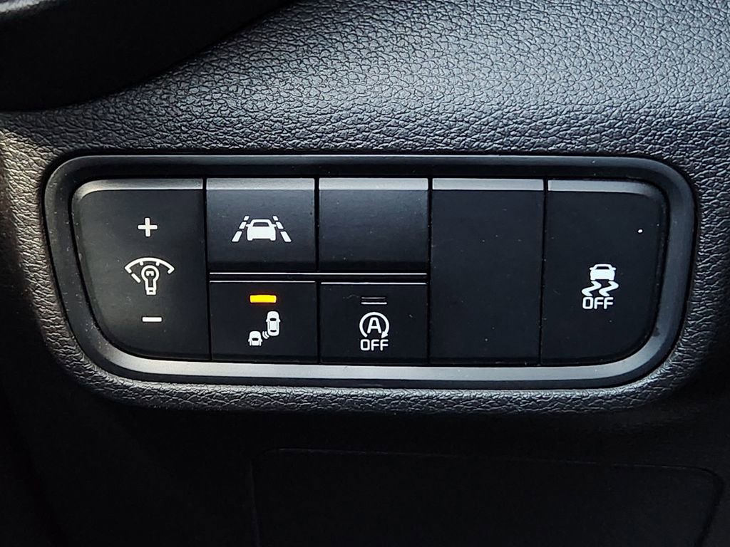 Used 2020 Kia Soul EX w/ Option Group 015 FWD image 25